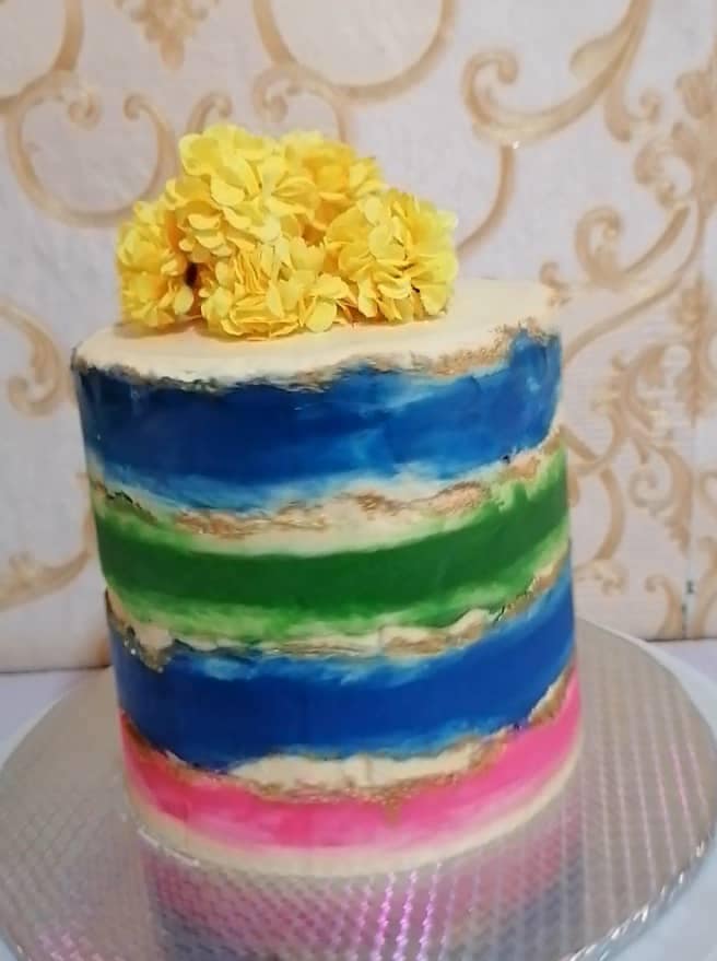 4 Layered Beautiful Buttercream Frosting Cake Golden Pan Bakery & Foods